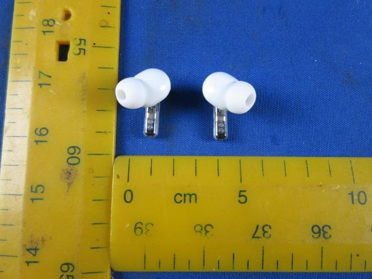 Bluetooth Earphone - FCC ID 2AZEQ-B181 - NOTHING TECHNOLOGY LIMITED (3)