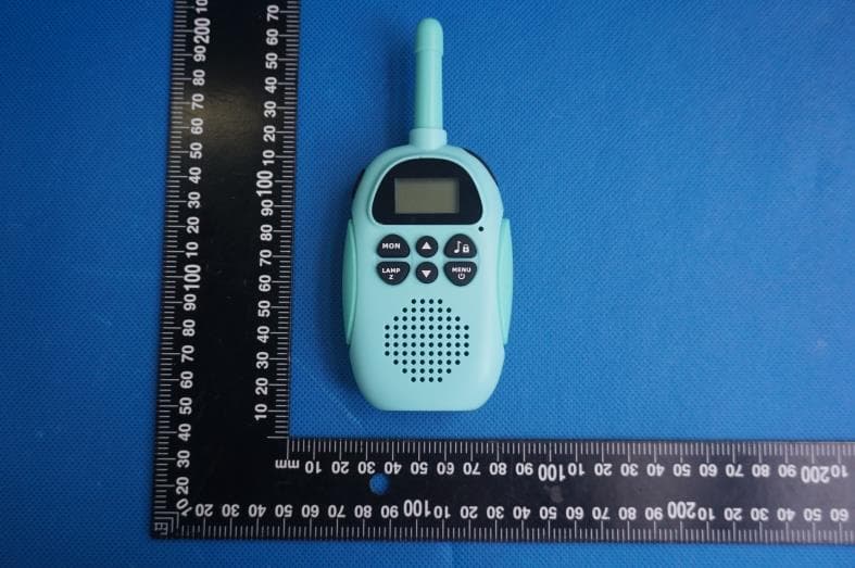Childrens walkie talkie - FCC ID 2AZGF-DJ100 - Dongguan Yuemeixuan Technology Co., Ltd.