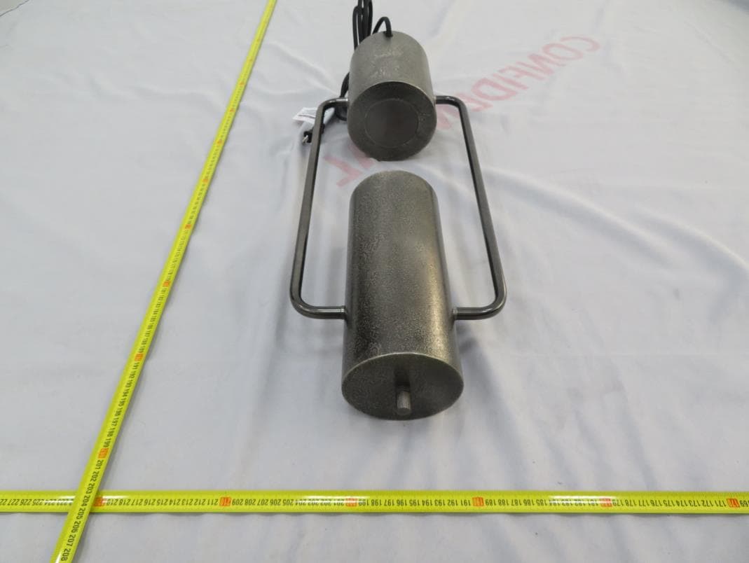 TEXTURED METAL TASK TABLE LAMP WITH WIRELESS CHARGING - FCC ID 2AZGPTL1058 - CALLTON LIGHTING CO., LTD (4)