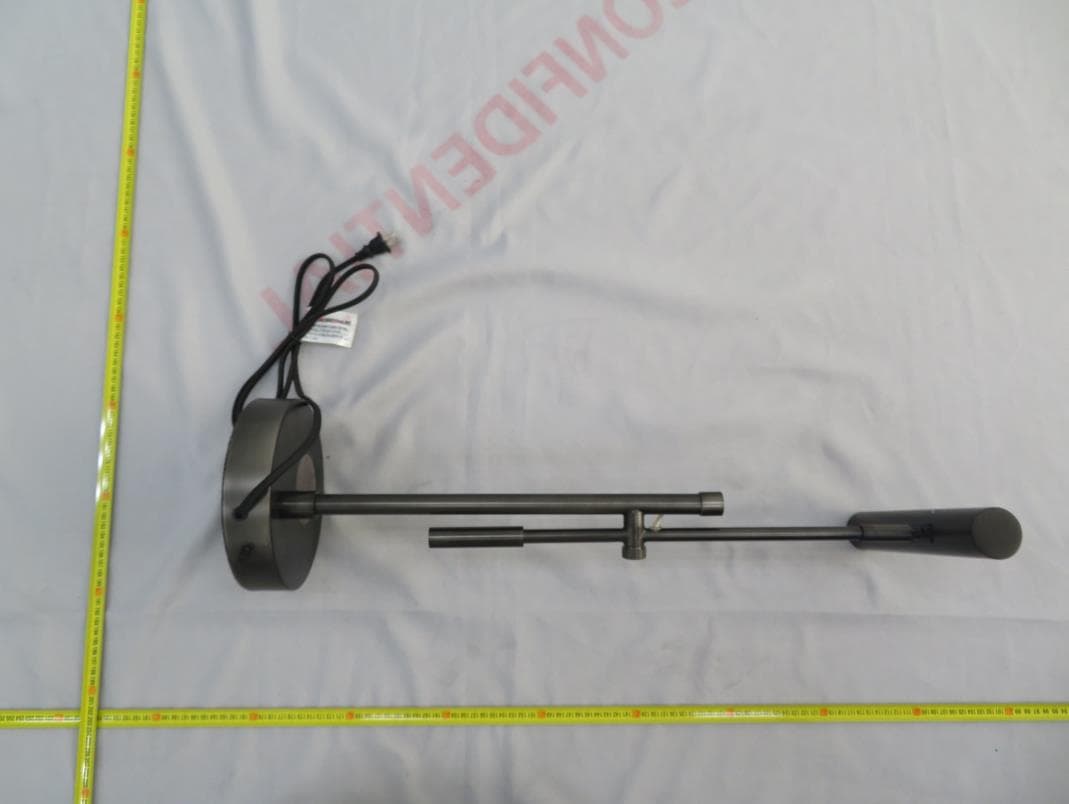 1960s CANISTER TASK TABLE LAMP WITH WIRELESS CHARGING - FCC ID 2AZGPTL1071 - CALLTON LIGHTING CO., LTD (4)