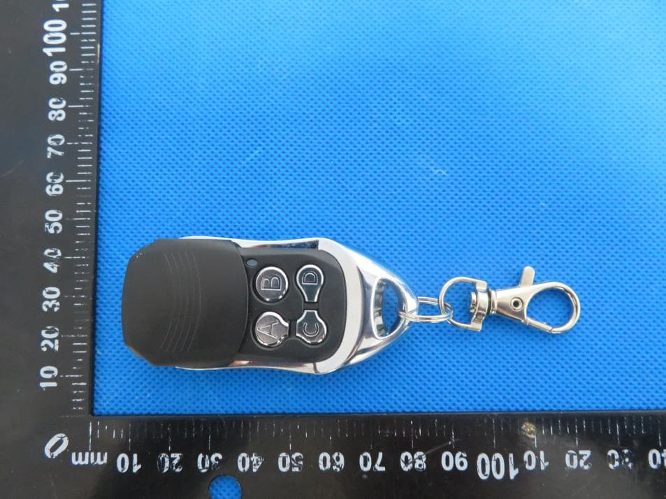 Remote controller - FCC ID 2AZHH-RT77 - Zhejiang Joytech Electronics Co.,Ltd (2)