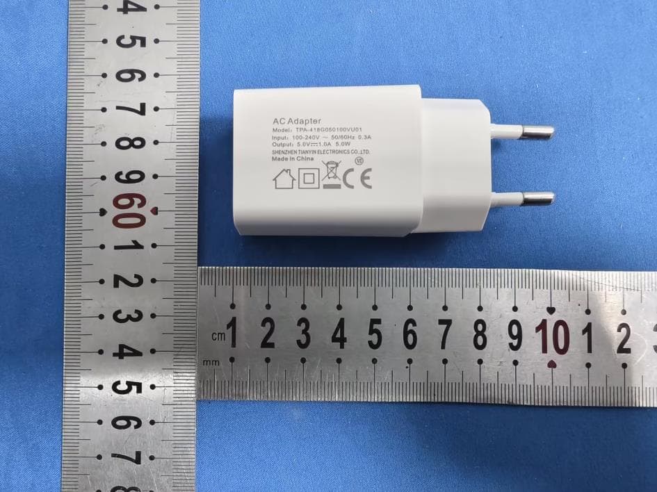 Smart Camera - FCC ID 2AZHU-CW135 - Shenzhen Zigxico Technology Co., Ltd.