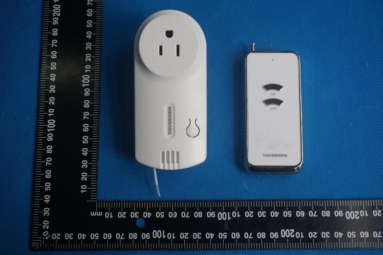 Wireless remote control - FCC ID 2AZHY-RC12515N - ShenZhen Shi ShenYuanGuang KeJi YouXian GongSi (4)