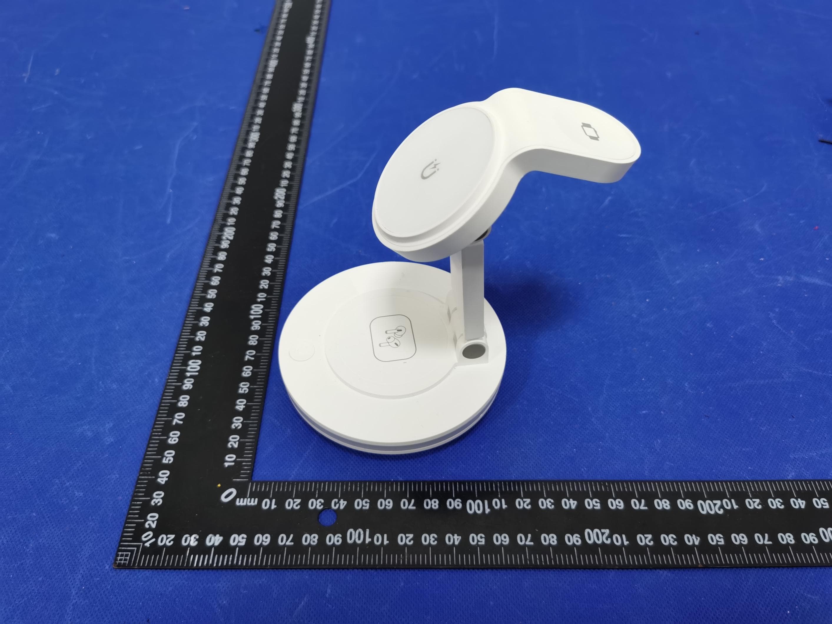 wireless charger - FCC ID 2AZI6-X548 - SHENZHEN XU HUI WEIYE ELECTRONIC TECHNOLOGY CO., LTD. (4)