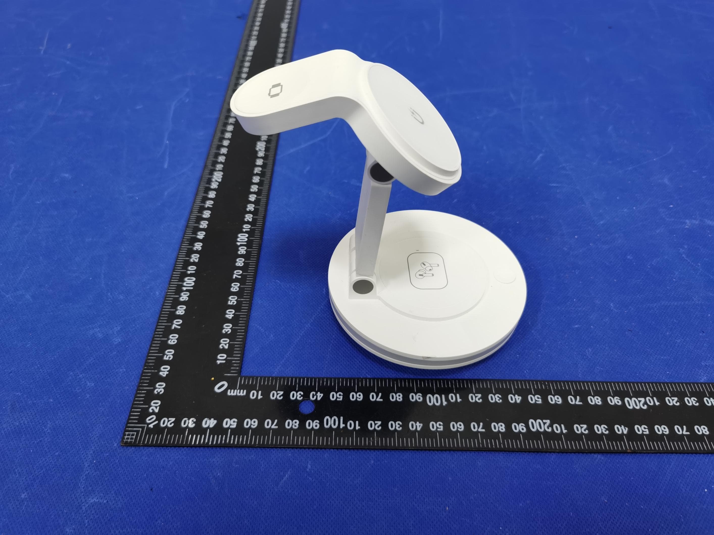 wireless charger - FCC ID 2AZI6-X548 - SHENZHEN XU HUI WEIYE ELECTRONIC TECHNOLOGY CO., LTD. (3)