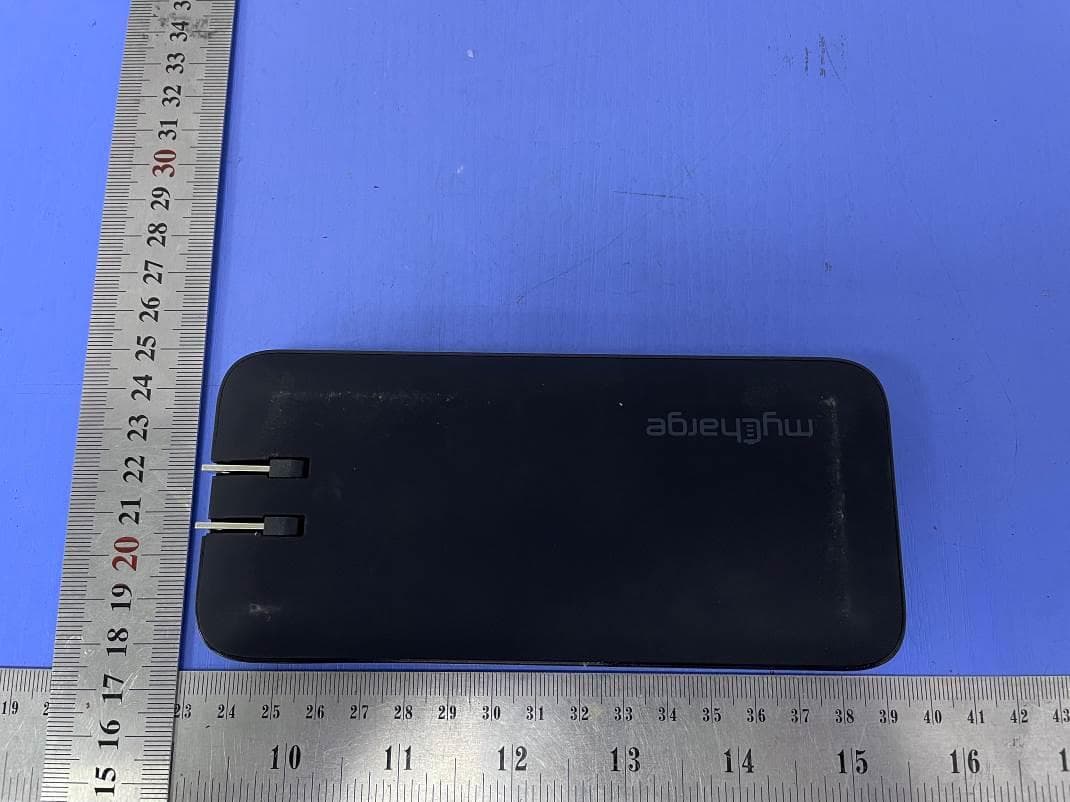 Power Bank - FCC ID 2AZIG-PPW10KK-A - RFA Brands LLC