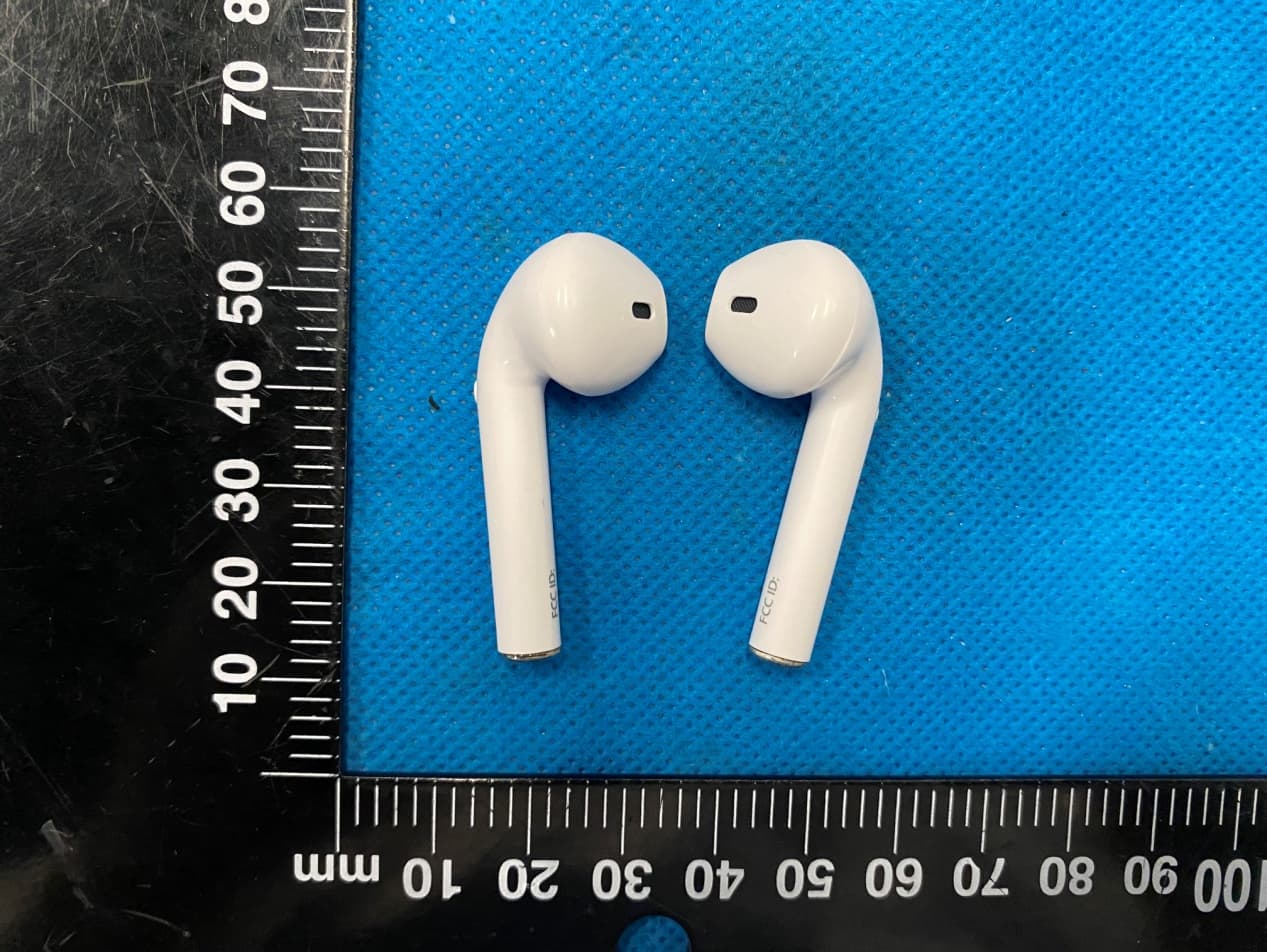 SoundPods - FCC ID 2AZJ2I9S - Dongguan Yinwo Electronic Technology Co., Ltd (5)
