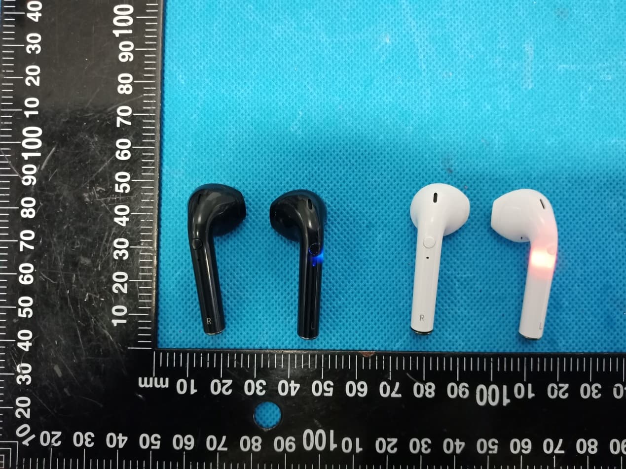 TWS EARBUDS - FCC ID 2AZJ2TW004 - Dongguan Yinwo Electronic Technology Co., Ltd