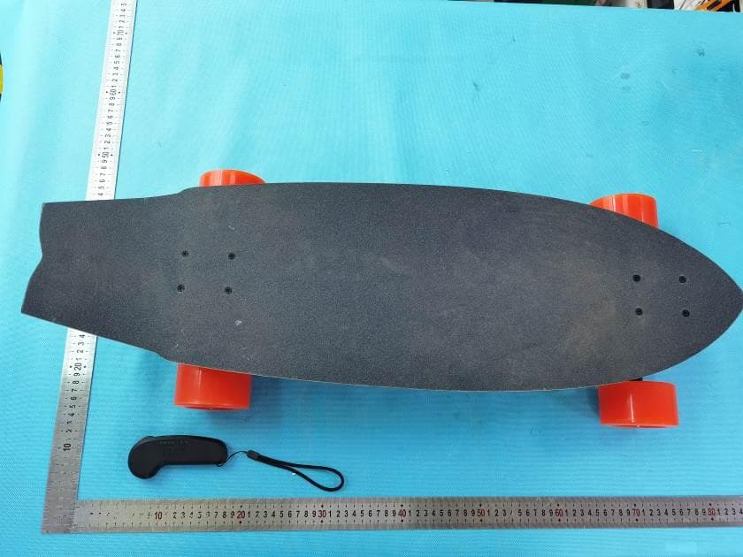 Electric Skateboard Controller - FCC ID 2AZJG-P6555 - Shenzhen powerful intelligence co., LTD (5)