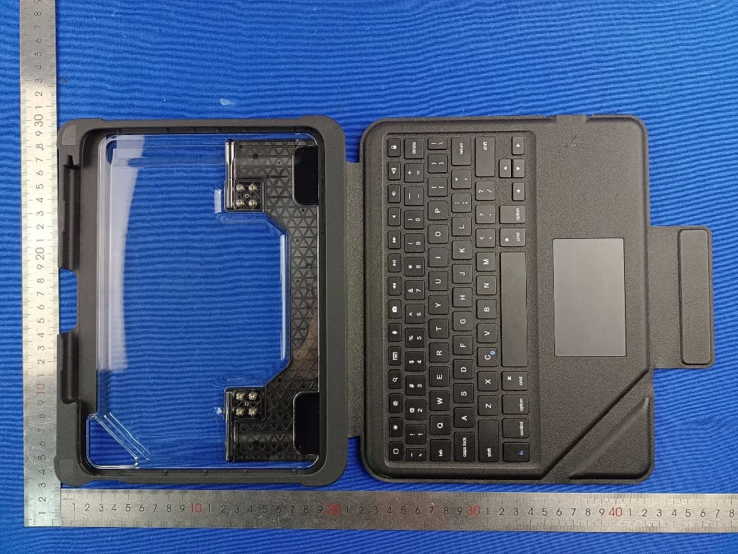 dux keyboard trackpad BT (iPad 10th gen) - FCC ID 2AZL3-STM226402KX - Chun Lam Group (International) Limited (3)