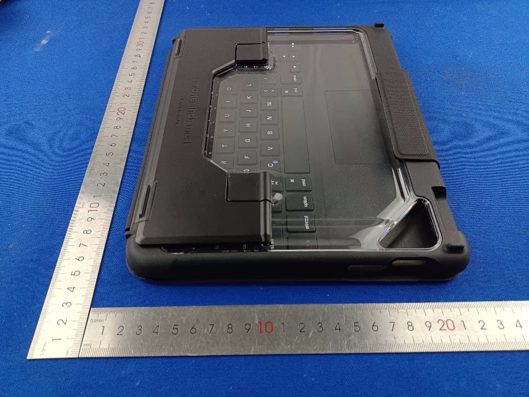 dux keyboard trackpad BT (iPad 10th gen) - FCC ID 2AZL3-STM226402KX - Chun Lam Group (International) Limited (5)