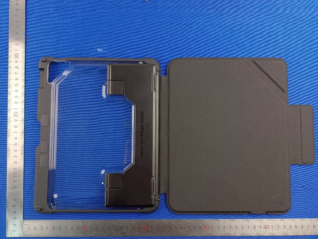 dux keyboard trackpad BT (iPad 10th gen) - FCC ID 2AZL3-STM226402KX - Chun Lam Group (International) Limited