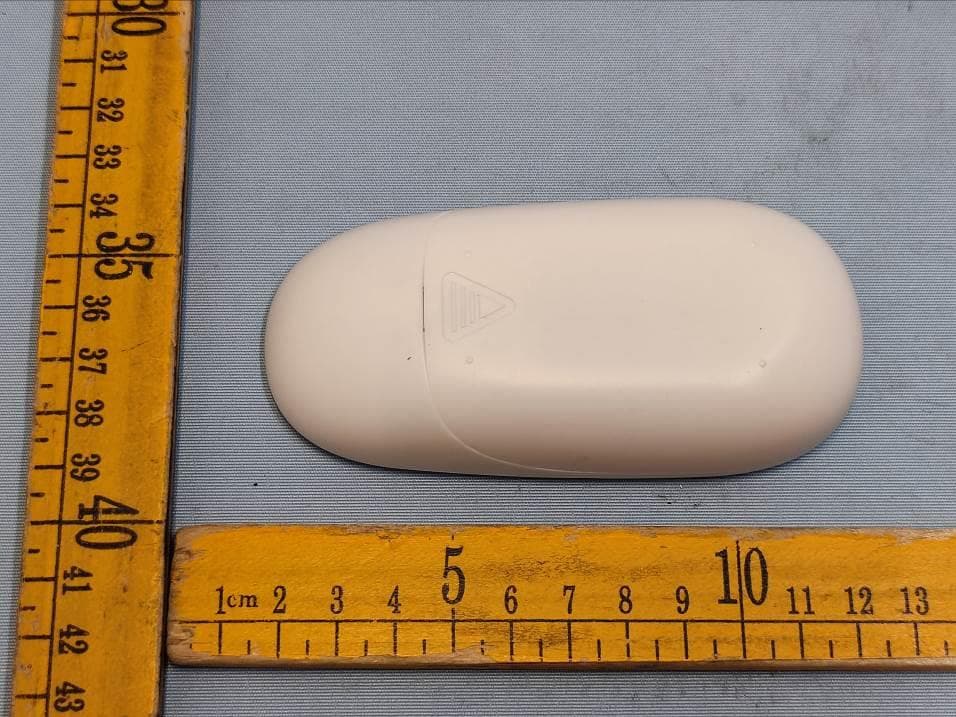 Magic Color Touch Remote - FCC ID 2AZLJ-TCH - XIAMEN XINGFEIXIANG E-COMMERCE CO., LTD (2)