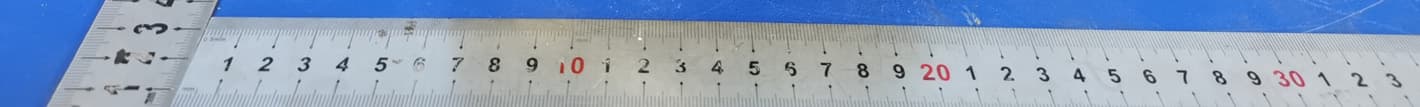 LED LAMP - FCC ID 2AZLV-LED2100-QI10W - Goods iQ (4)