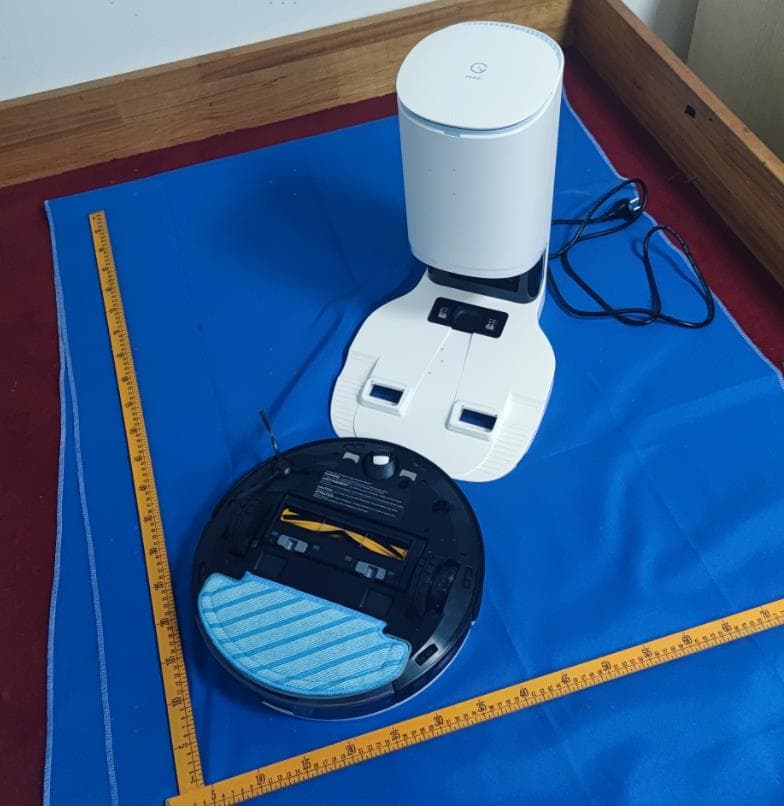 Automatic battery-powered vacuum cleaner - FCC ID 2AZMB-DVX34 - Shenzhen Reecoo Electronic Co., Ltd.