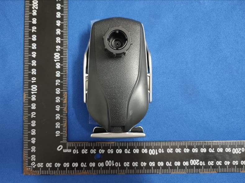Wireless car charger - FCC ID 2AZN2-U2 - saiang hao keji shenzhen youxian gongsi