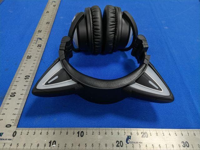 BLUETOOTH HEADPHONE - FCC ID 2AZNX-MODELZ - YOWU ELECTRONIC LTD. (4)