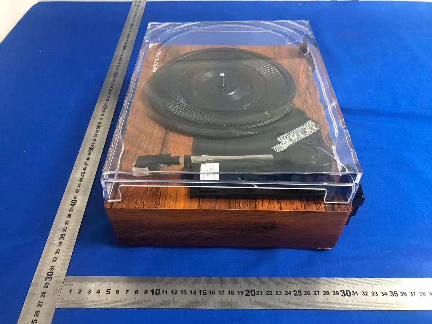 Record player - FCC ID 2AZOG-AD2008 - Huizhou Hezhongxiang Keji youxian gongsi