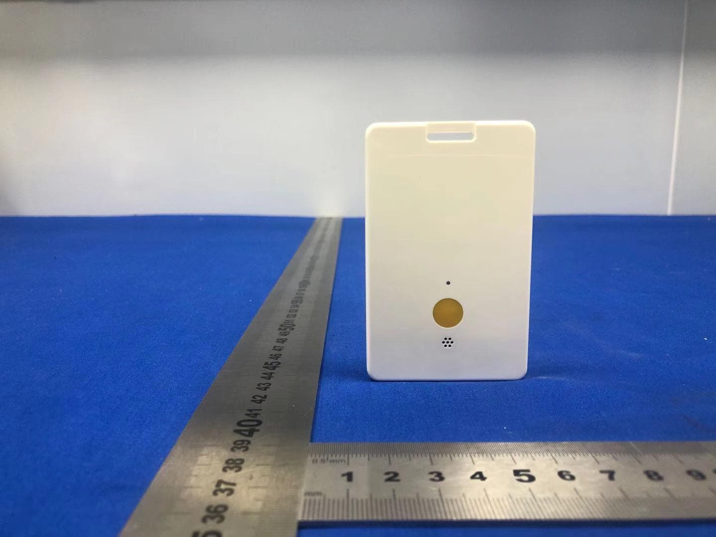 Blueiot RTLS Tag - FCC ID 2AZOM-BT1000G - Blueiot (Beijing) Technology Co., Ltd. (2)