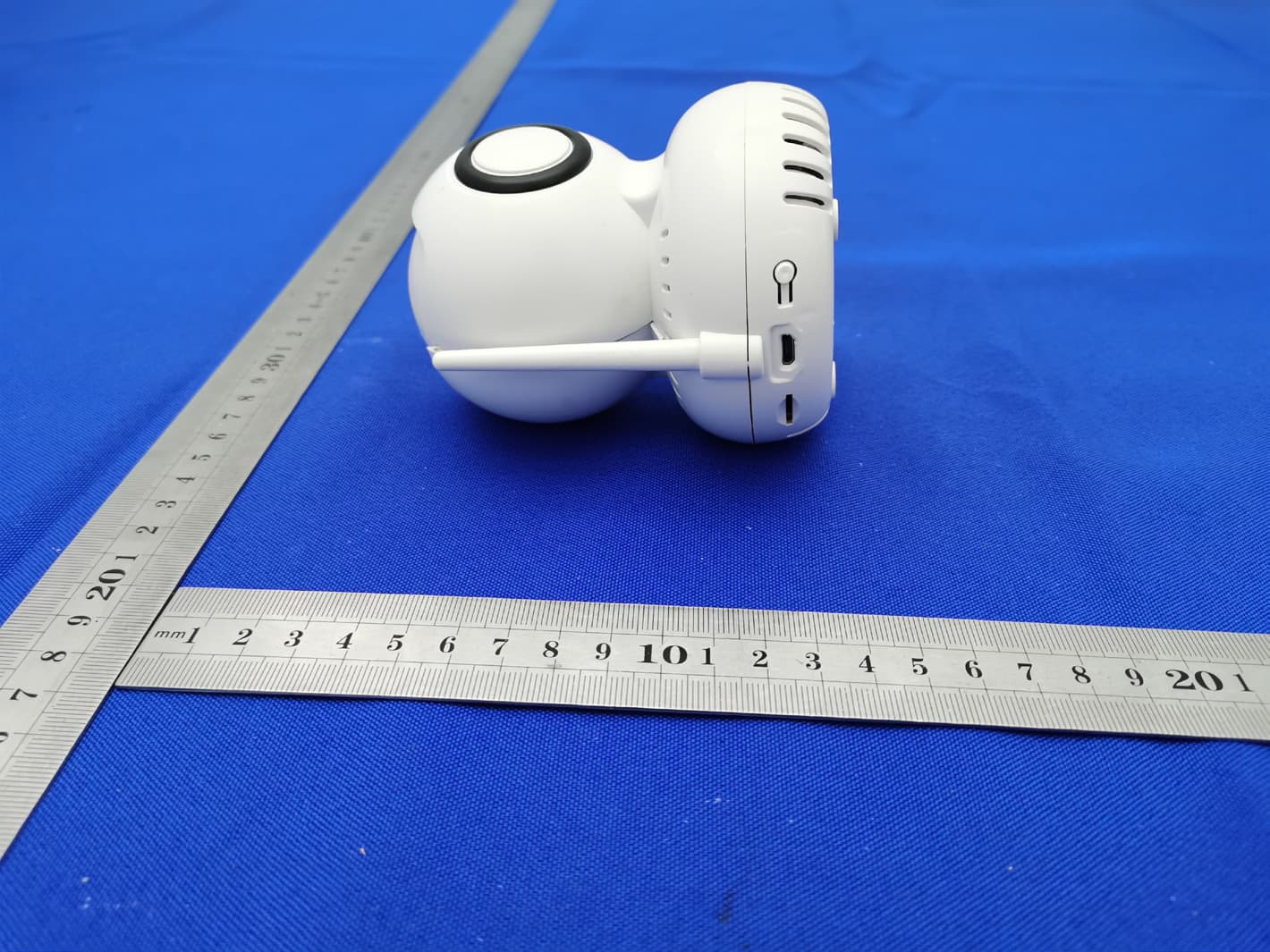 IP Camera - FCC ID 2AZON-Y1 - Shenzhen Ka Wah Hengtai Technology Co.,Ltd (2)