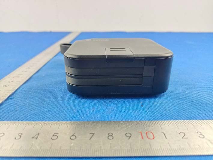 Raycon Magic Power Bank 5-IN-1 - FCC ID 2AZOV-RAPBAN700 - Raycon Inc. (5)