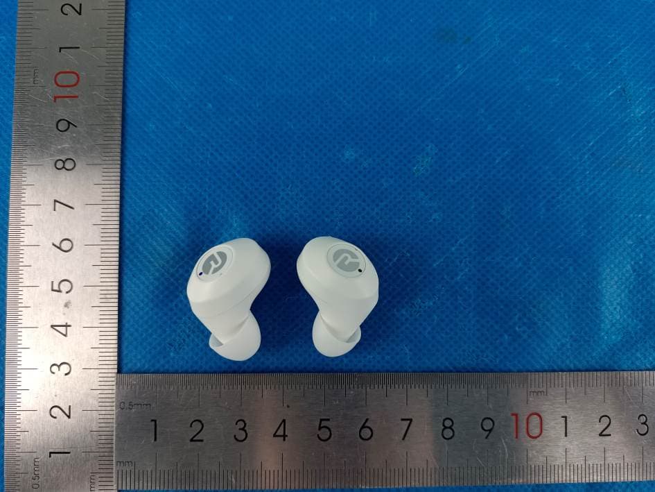 THE EVERYDAY EARBUDS - FCC ID 2AZOV-RBE725 - Raycon Inc. (2)