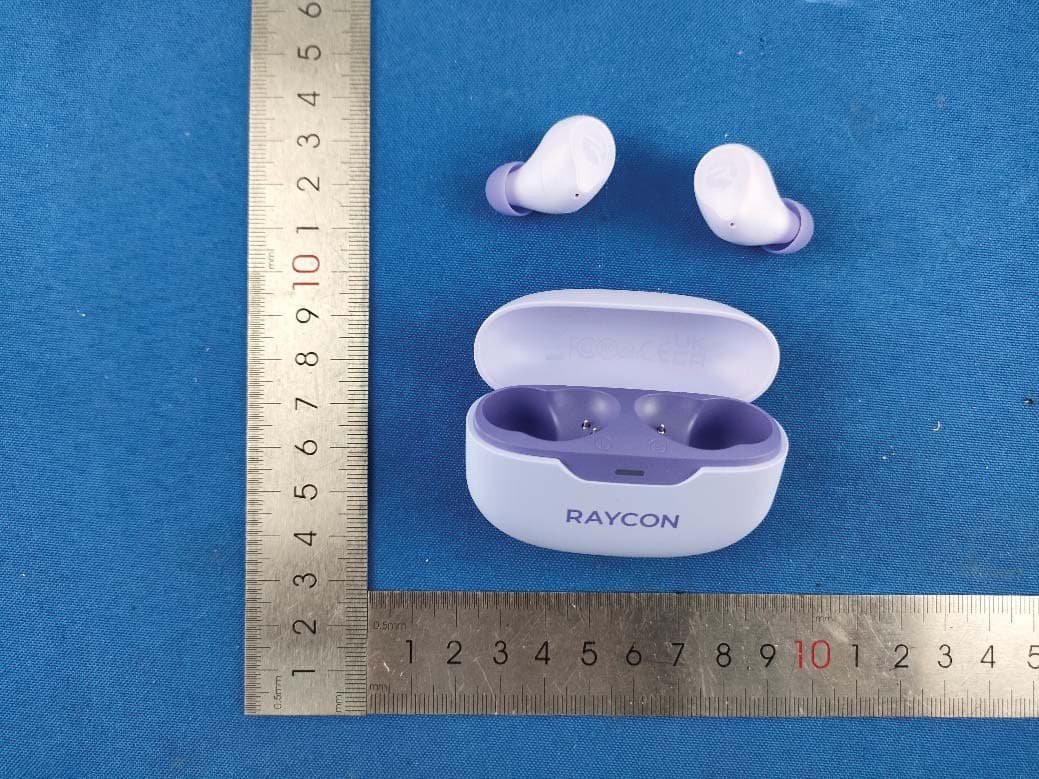 The Everyday Earbuds - FCC ID 2AZOV-RBE726 - Raycon Inc. (2)