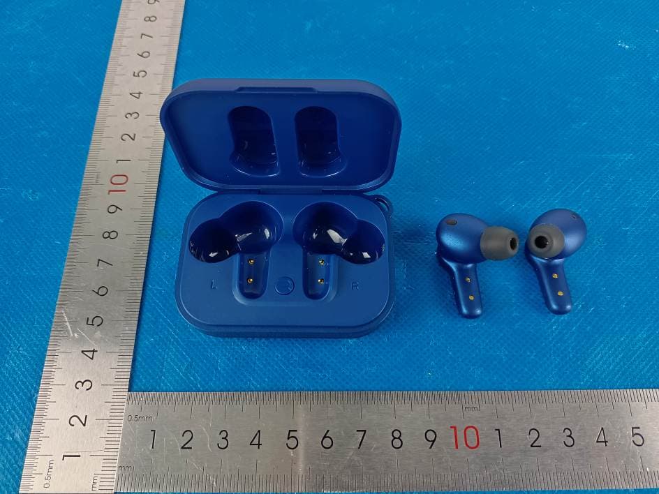 THE WORK EARBUDS - FCC ID 2AZOV-RBE785 - Raycon Inc. (3)