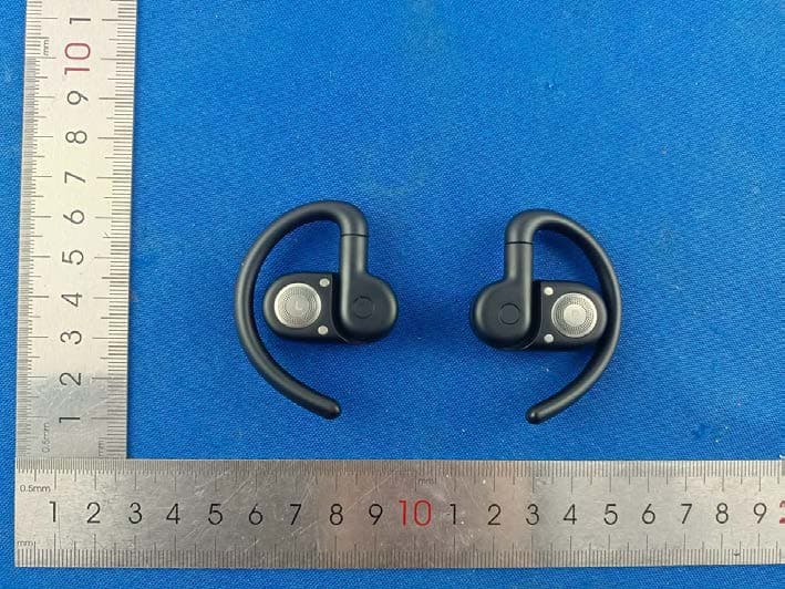 Raycon Open Earbuds - FCC ID 2AZOV-RBO725 - Raycon Inc. (2)