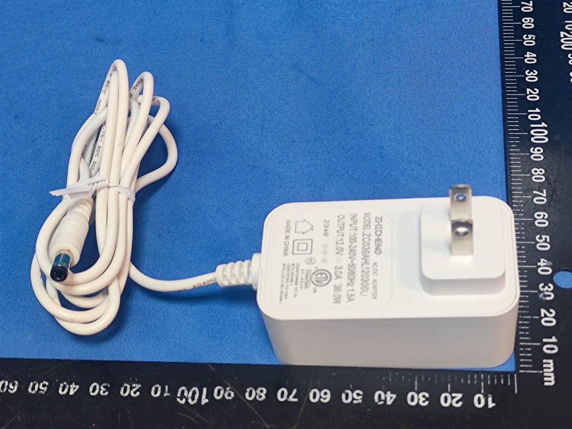 Hive - FCC ID 2AZPC-GWDSRKWF - Butlr Technologies Inc.