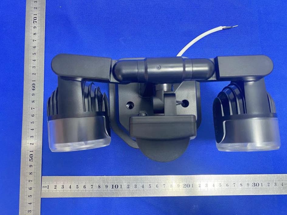 Smart Security Light - FCC ID 2AZR9OL36002440 - Syvio Technology CO., LIMITED