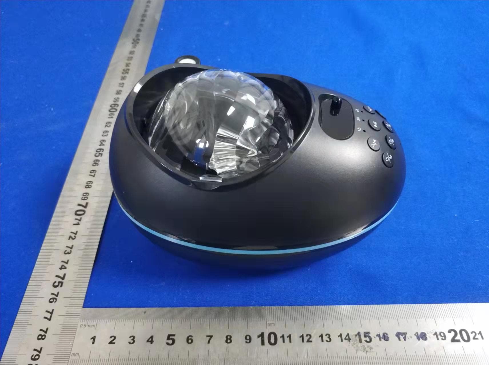 Star lights - FCC ID 2AZS9-E19 - Shenzhen honggao Intelligent Technology Co .,Ltd