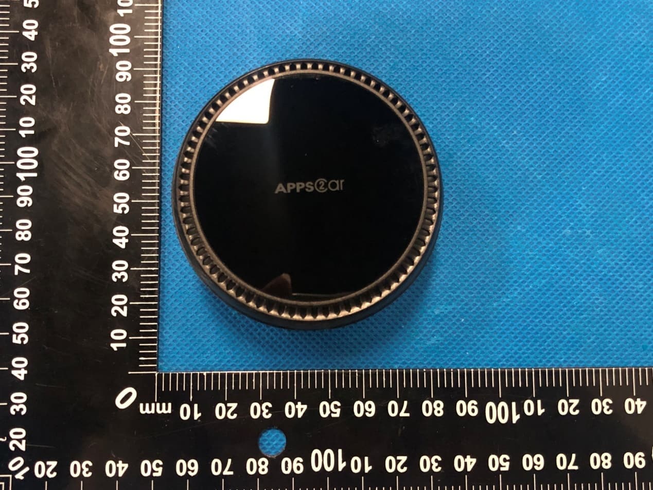 Wireless Car Charger Mount - FCC ID 2AZSU-WH06 - Wiiki-Tech Electronic Co.,Ltd