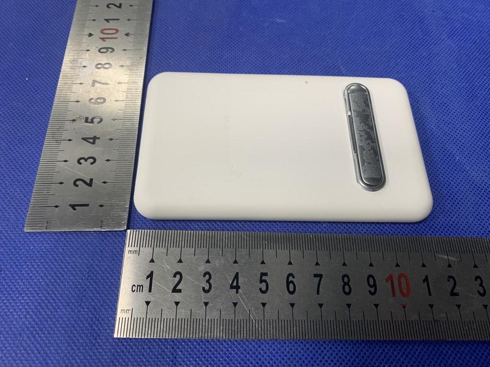 Magnetic wireless power bank - FCC ID 2AZTTDB01 - Dongguan Xiaogu Electronic Technology Co.,Ltd (3)