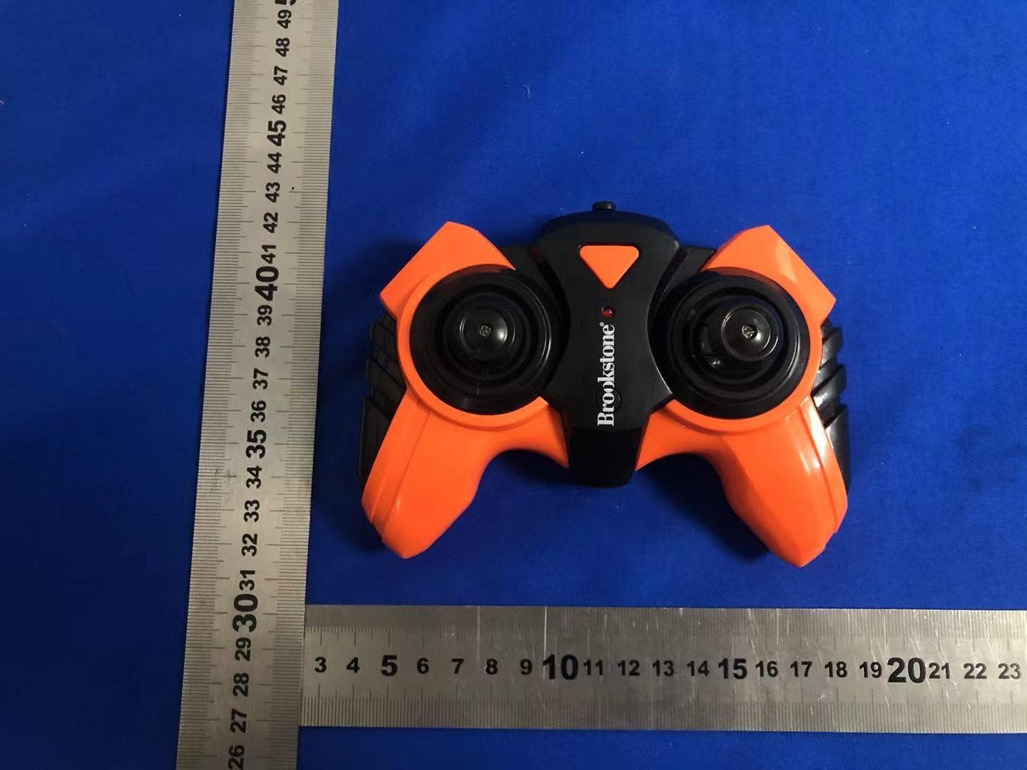 REMOTE CONTROL CAR SERIES - FCC ID 2AZUF-CYL666 - SHANTOU CHENGHAI CHUNYUANLONG TOYS FACTORY (3)