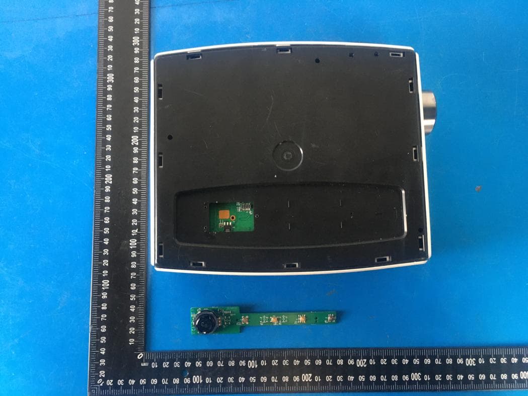 TWS Bluetooth headset - FCC ID 2AZUI-S100 - Shenzhen renhan electronics co., ltd