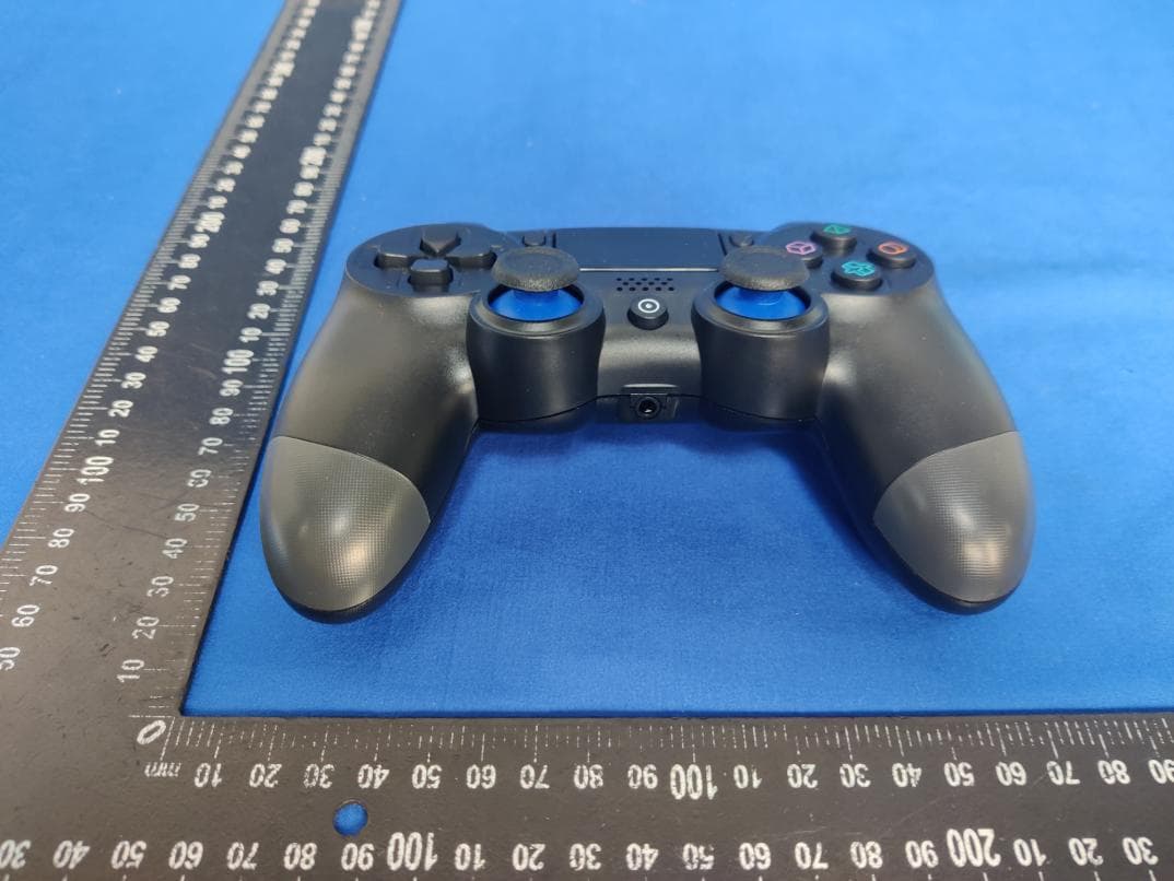 Wireless Game Controller for PS4 - FCC ID 2AZUP-SP4236 - Shenzhen CHT Technology Co., Ltd. (4)