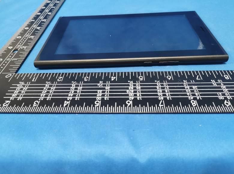 Tablet PC - FCC ID 2AZUR-NETR7 - ShenZhen Telconn Technology Co.,Ltd. (5)