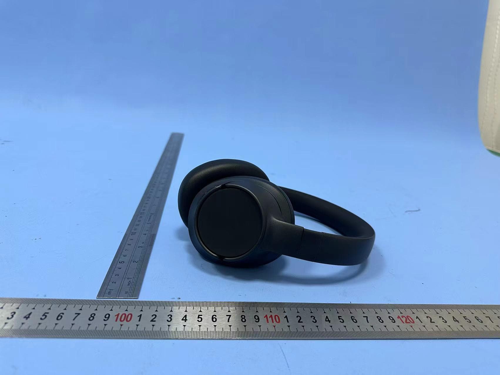 Bluetooth headset - FCC ID 2AZUU-ANC-2328 - Dongguan Tunno Electronics Technology Co., Ltd (5)