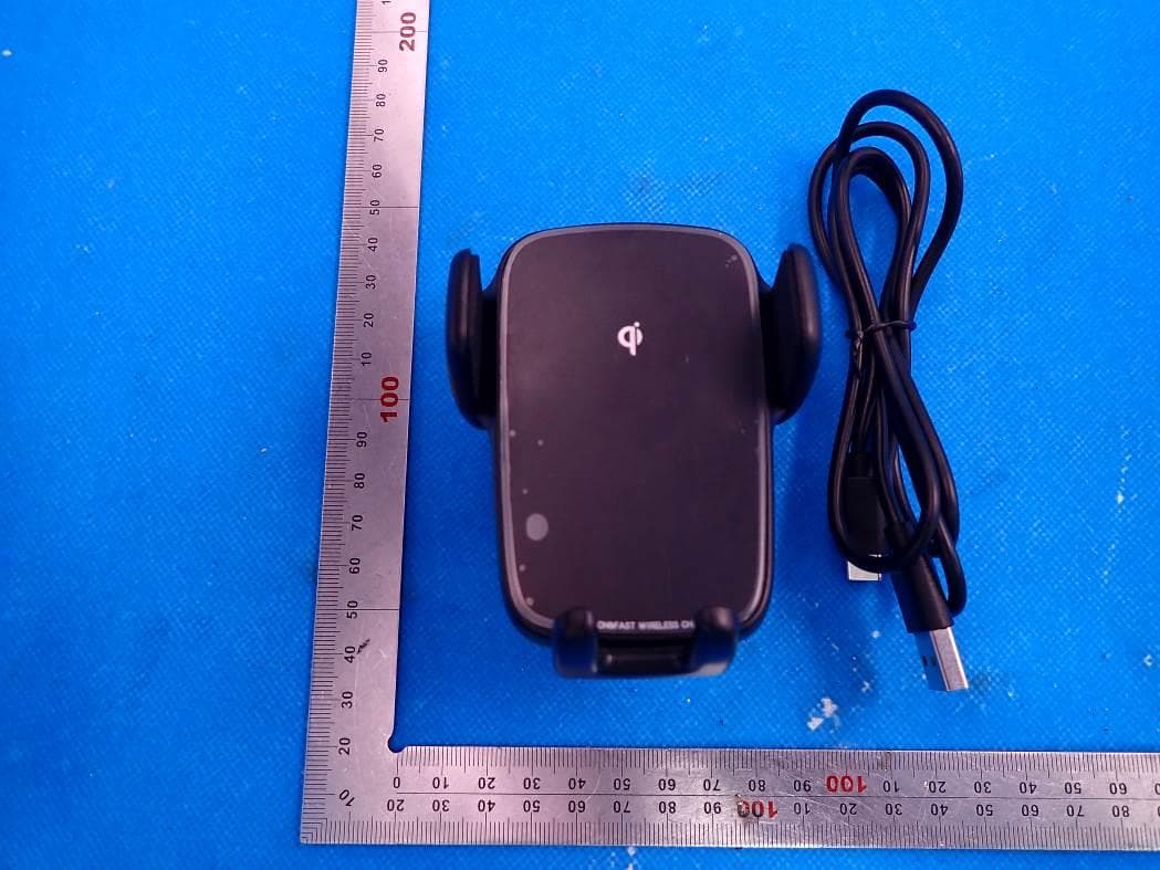 Wireless charging stand - FCC ID 2AZXT-AF2102 - ShenZhen Houshuxia Technology Co., LTD