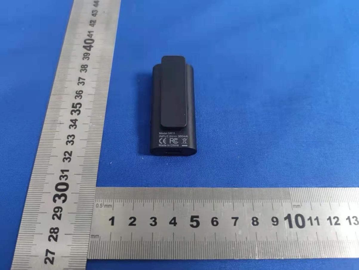 Bluetooth handsfree speakerphone - FCC ID 2AZXZ-SR11 - Shenzhen Siparnuo Technology Company Ltd. (4)