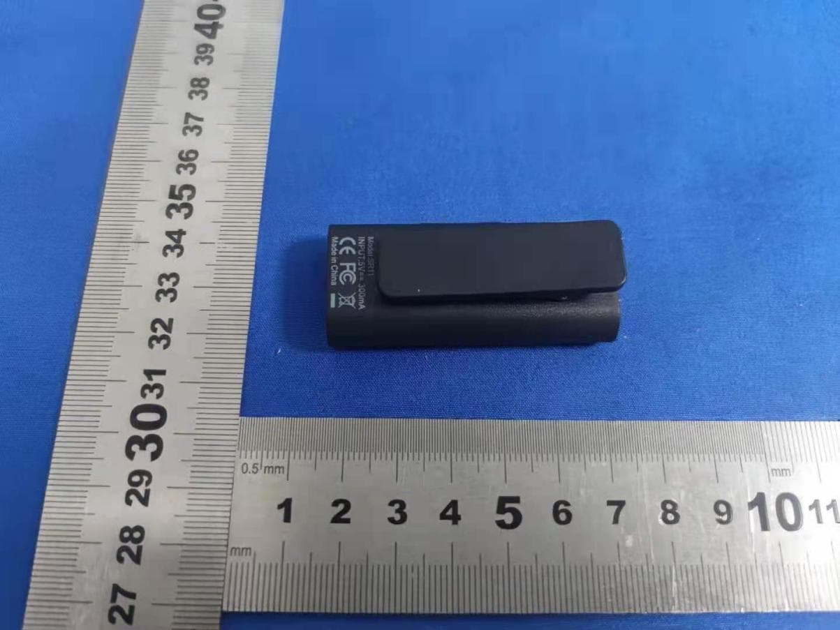 Bluetooth handsfree speakerphone - FCC ID 2AZXZ-SR11 - Shenzhen Siparnuo Technology Company Ltd. (3)