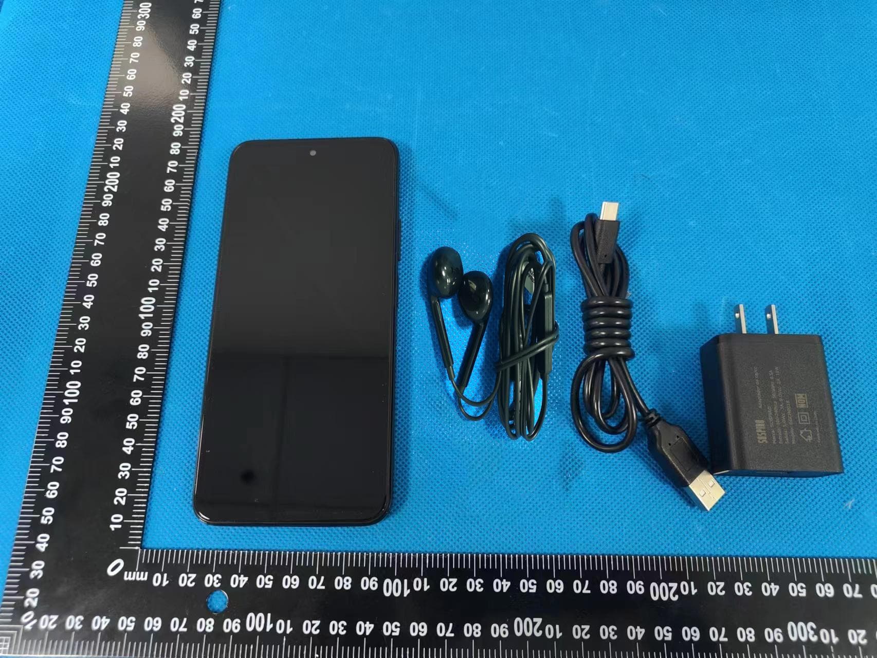 Mobile Phone - FCC ID 2AZYA-AC81 - Senwa Global International, S.A. de C.V.