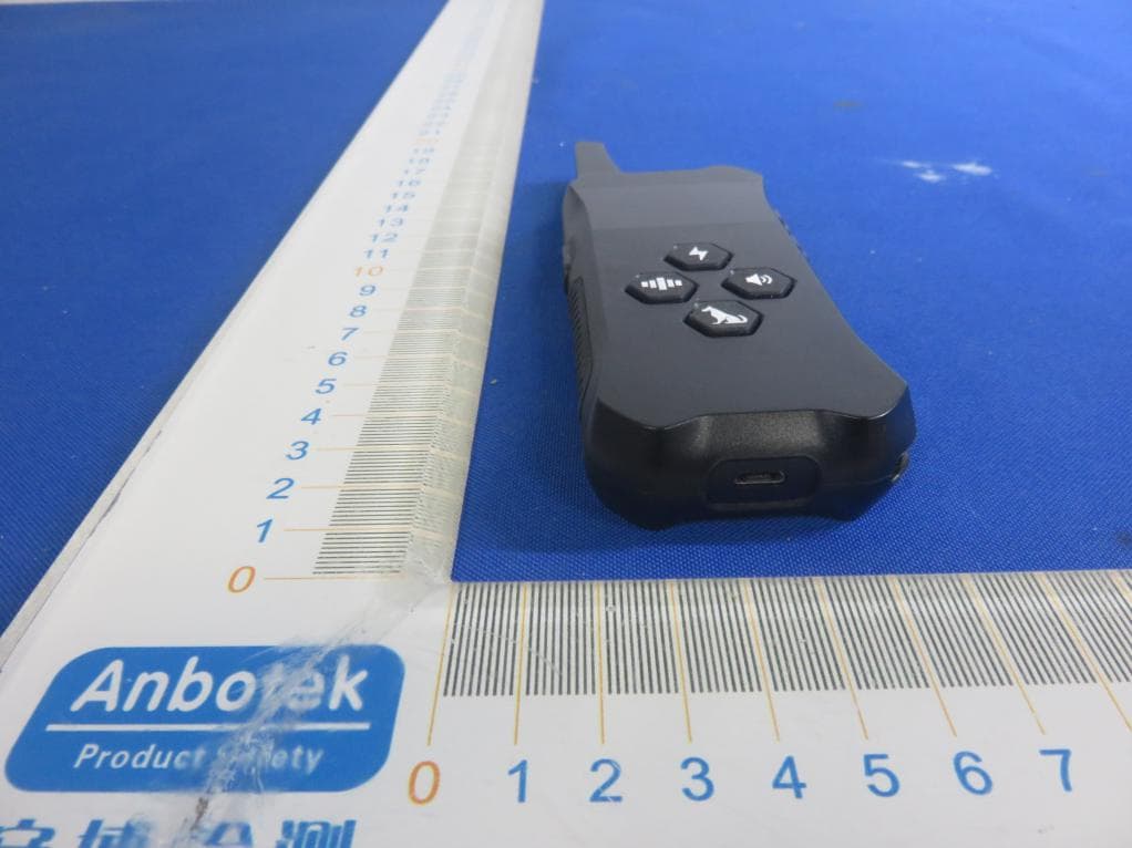 Dog Training Collar - FCC ID 2AZYZYK-990 - Shenzhen xunda Technology Co., Ltd (4)