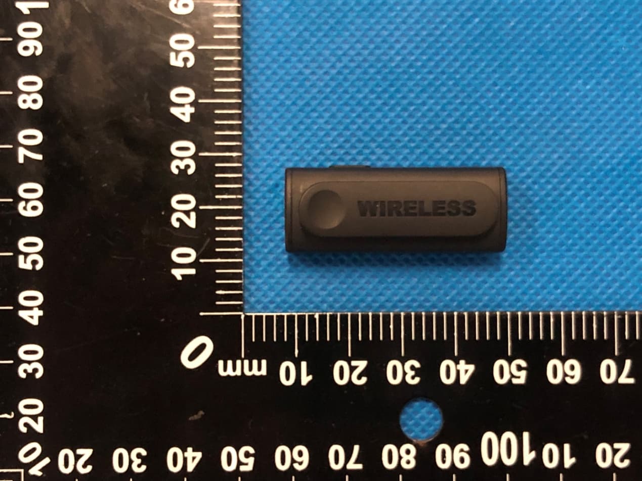 Wireless Microphone - FCC ID 2BA2B-WD21 - Shenzhen jinhongfeng Technology Co.,ltd (3)