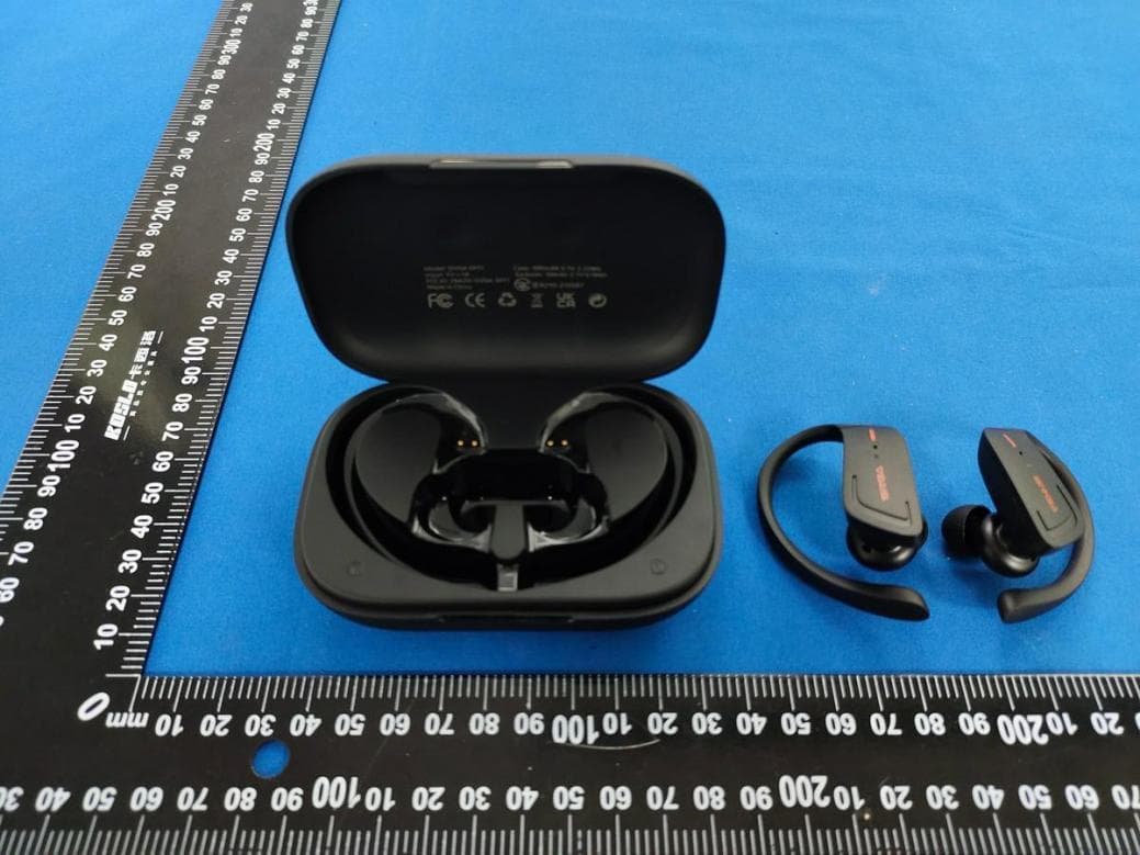 Sports True Wireless Earphone - FCC ID 2BA2N-SIVGA-SPT1 - Dongguan SIVGA Electronic Technology Co., Ltd. (2)
