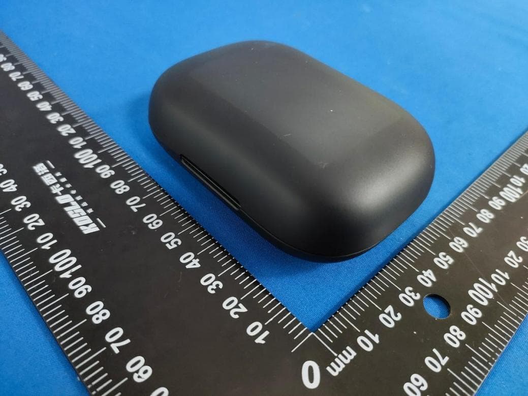 Sports True Wireless Earphone - FCC ID 2BA2N-SIVGA-SPT1 - Dongguan SIVGA Electronic Technology Co., Ltd. (5)