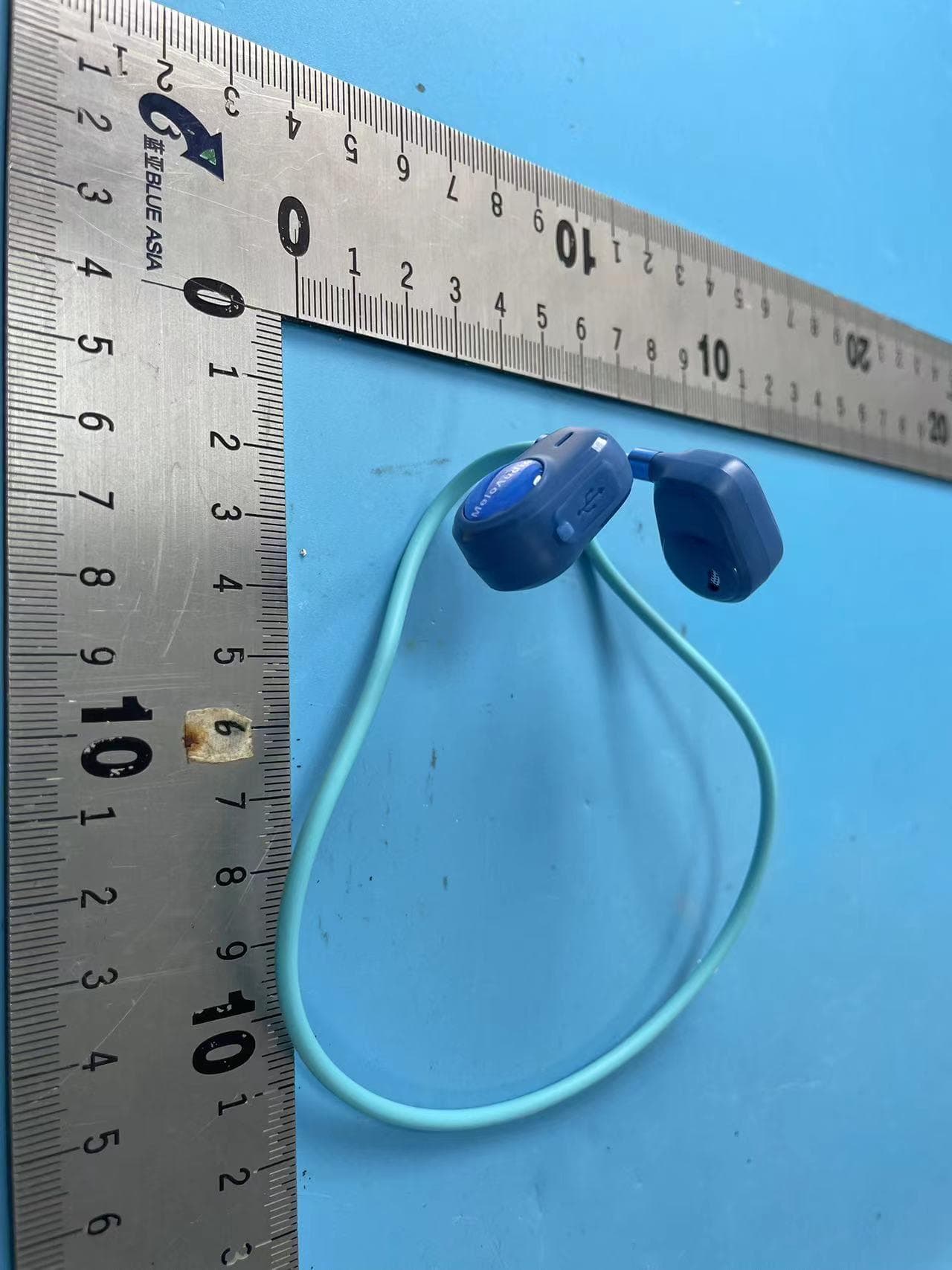 MeloAudio Q9 - FCC ID 2BA2O-Q9 - Freewings(shenzhen) Technologies.,Ltd (3)