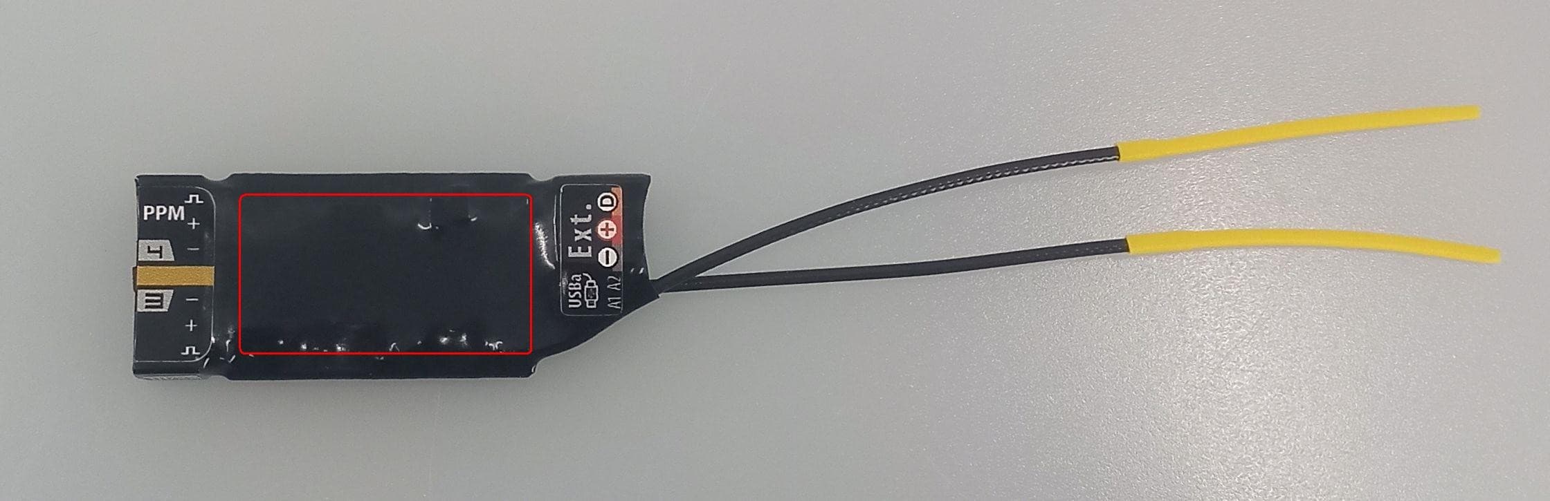 Radio Control Transceiver - FCC ID 2BA2X-R5LNA - Solid Tech LLC (3)