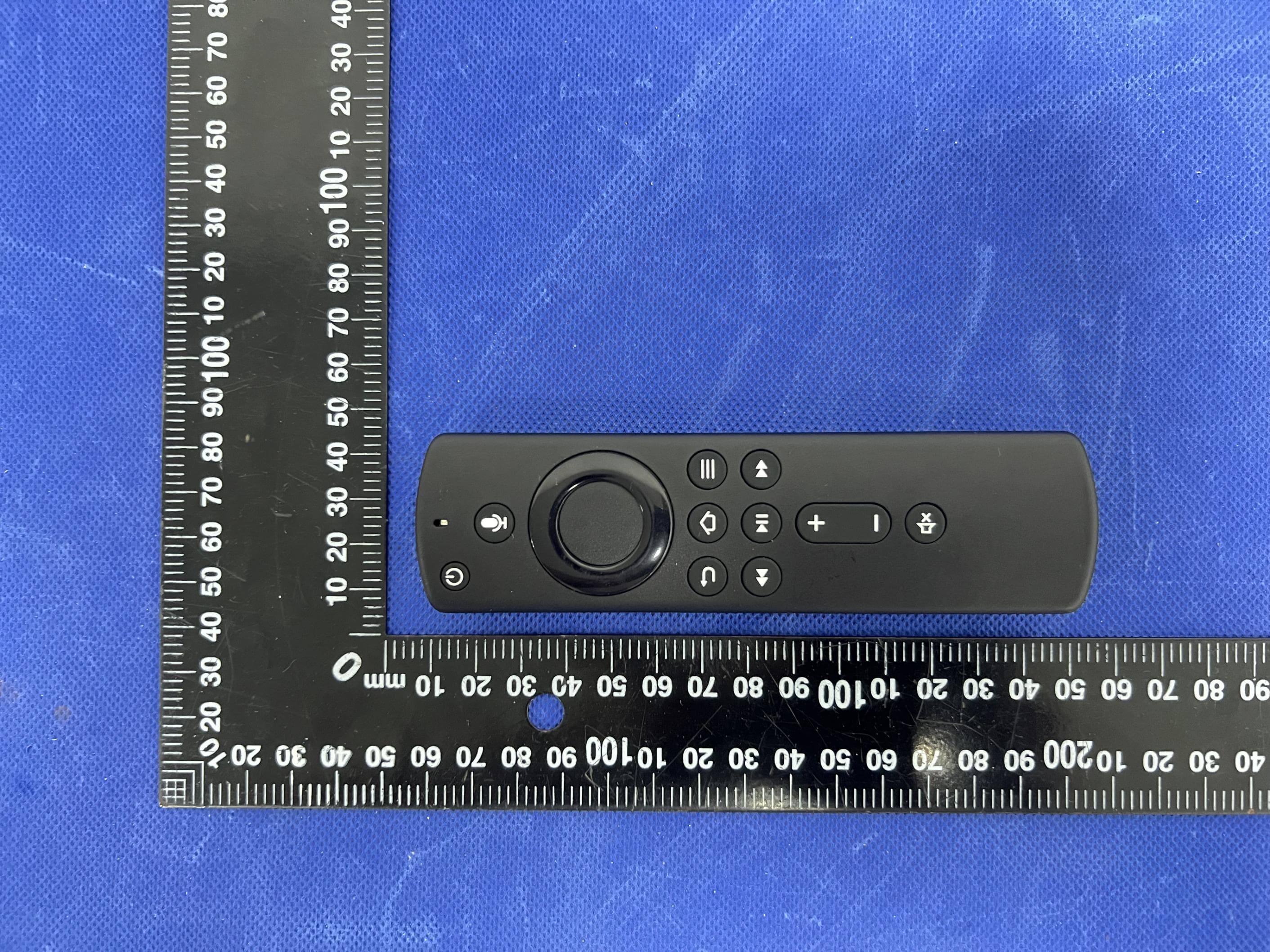remote control - FCC ID 2BA34-F2 - Shenzhen Chuang Rongxing Technology Co., Ltd